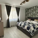 Casa Lucan Jr Villa