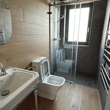 Casa Lucan Jr * Брашов